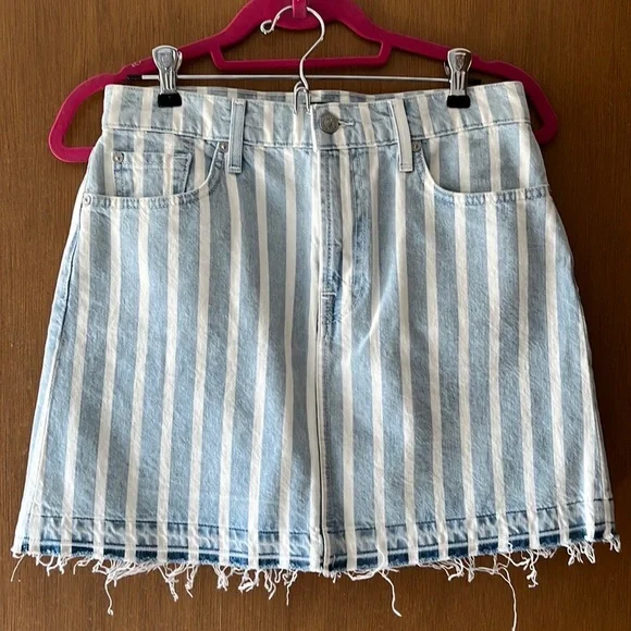7 for all mankind striped denim skirt - Picture 4 of 6